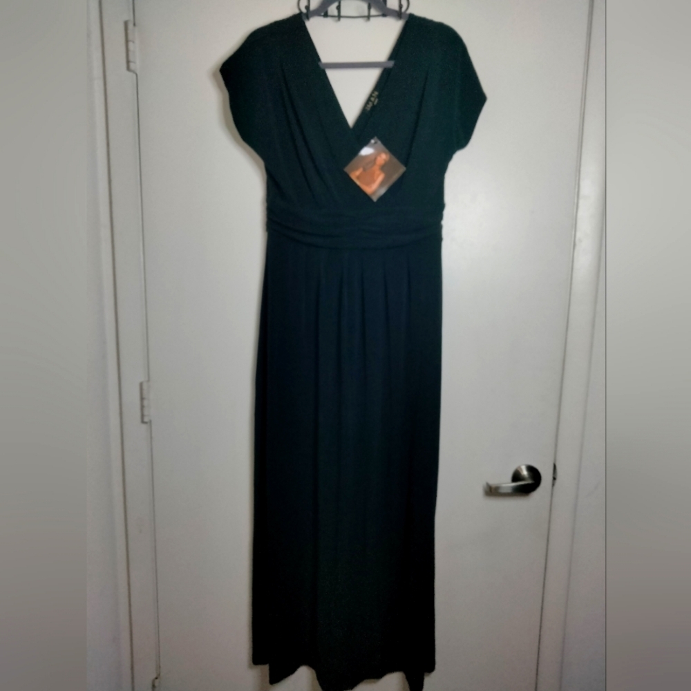 IMAN (Size L) Black Double V-Neck Sleeveless Empire Waist Maxi Dress (NEW-NWT)
